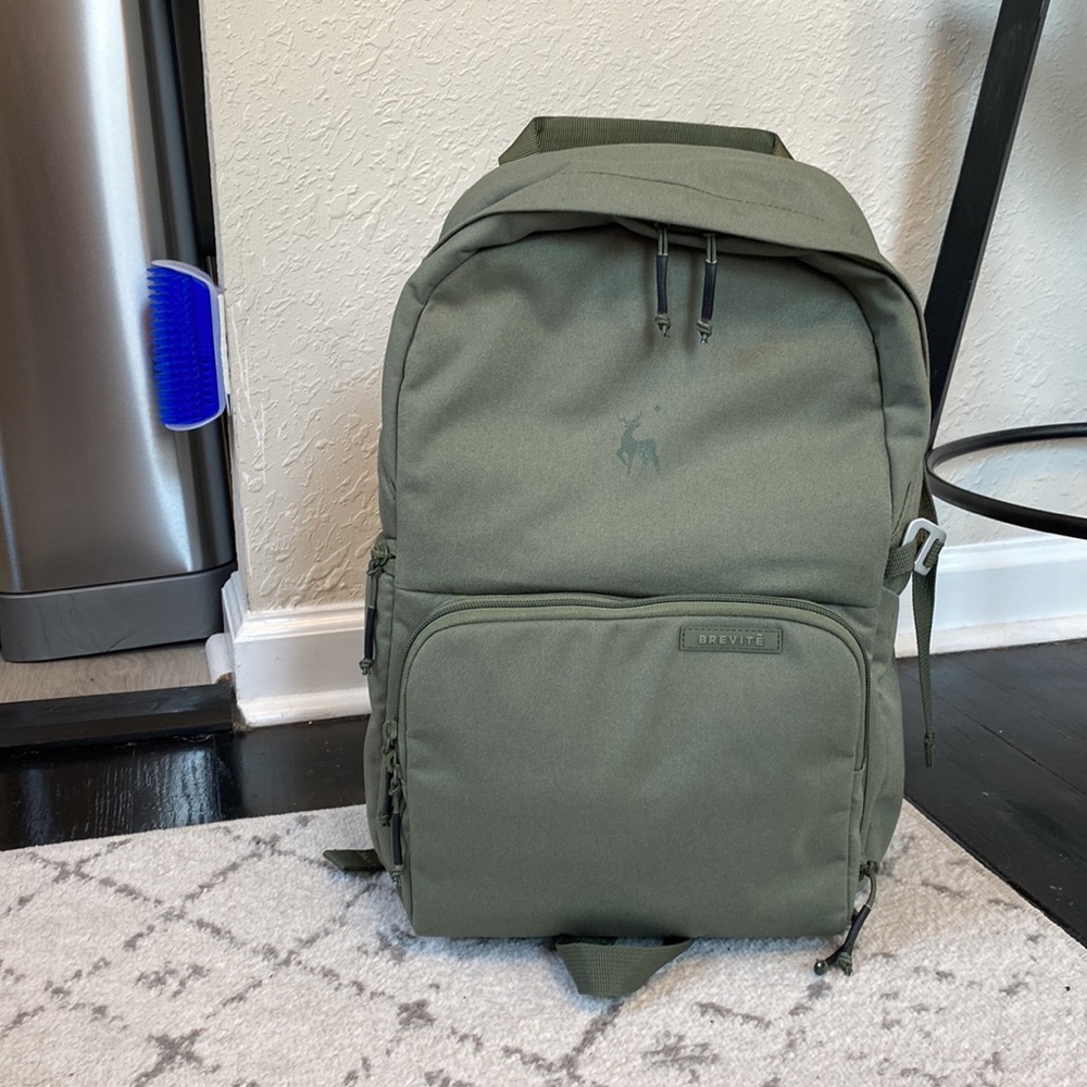 Brevite Jumper Photo Backpack Olive Green